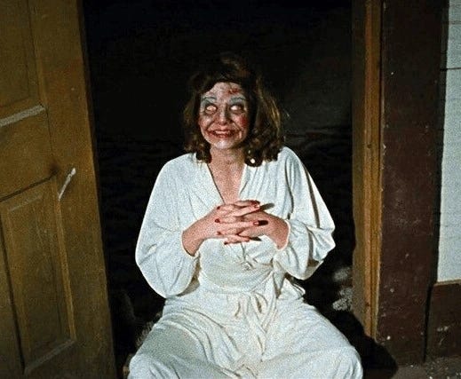 Linda (Evil Dead) | Villains Wiki | Fandom Linda (Evil Dead) | Villains Wiki | Fandom