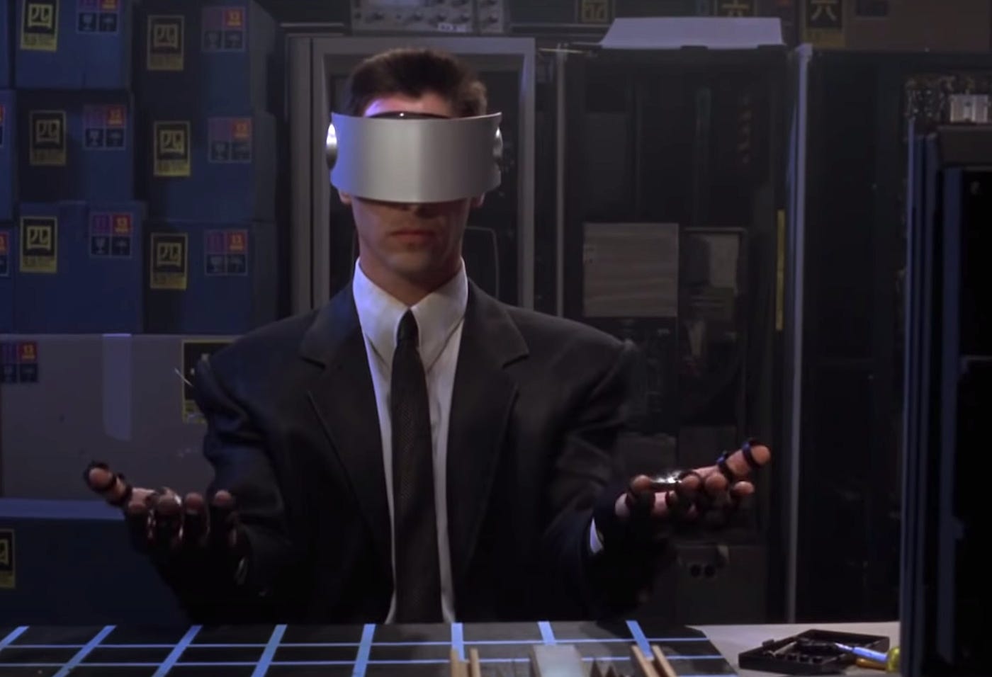 Is It Possible That Johnny Mnemonic's Future Is Better Than Our Own? -  Reactor