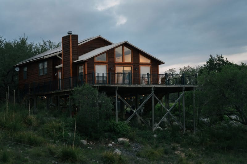 A veiw of the cabin deck