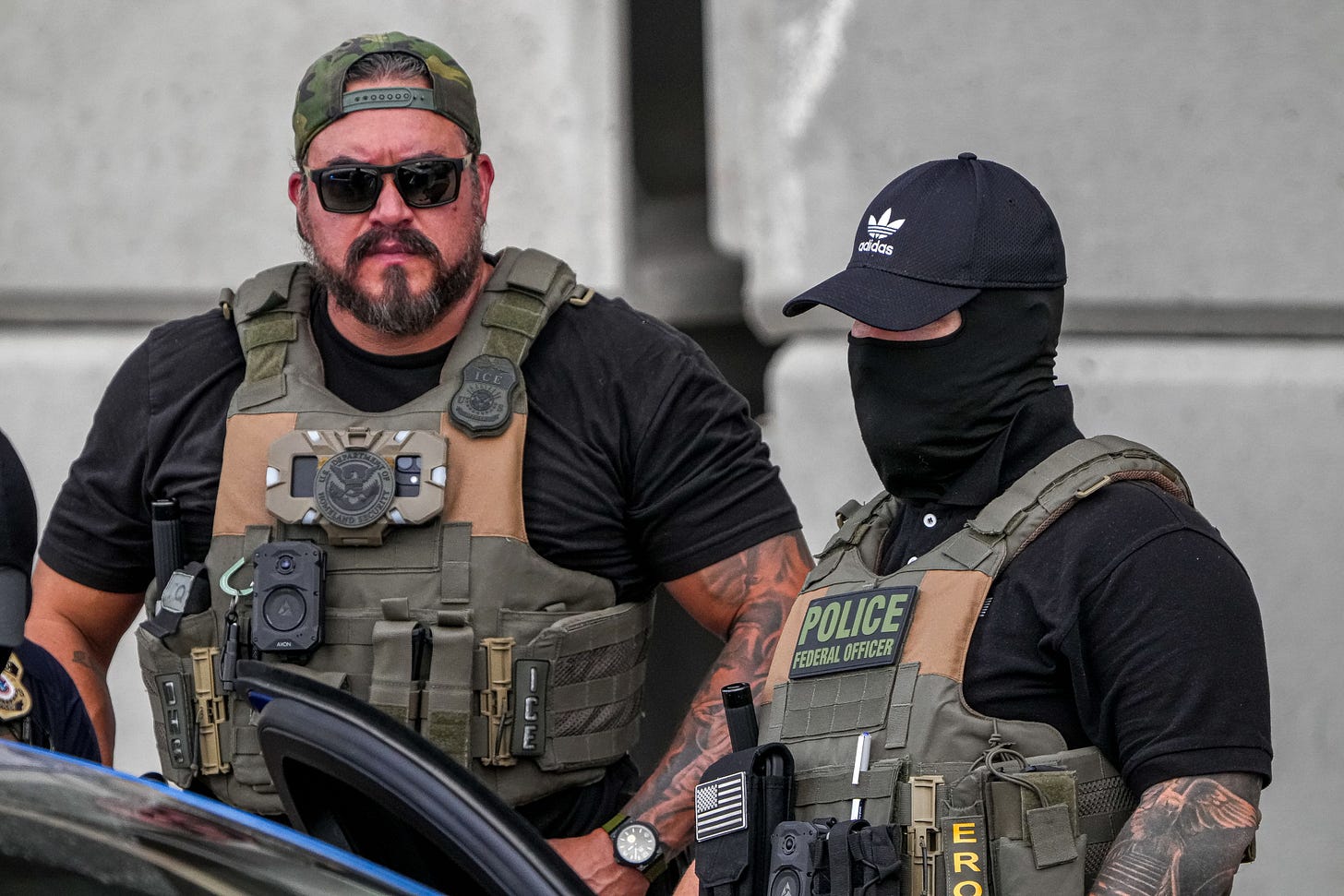 ICE agent shoots and wounds man in Austin, Texas, officials ... ICE agent shoots and wounds man in Austin, Texas, officials ...