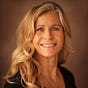 Helen Groom's avatar