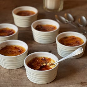 Fig leaf crème brûlée - a recipe
