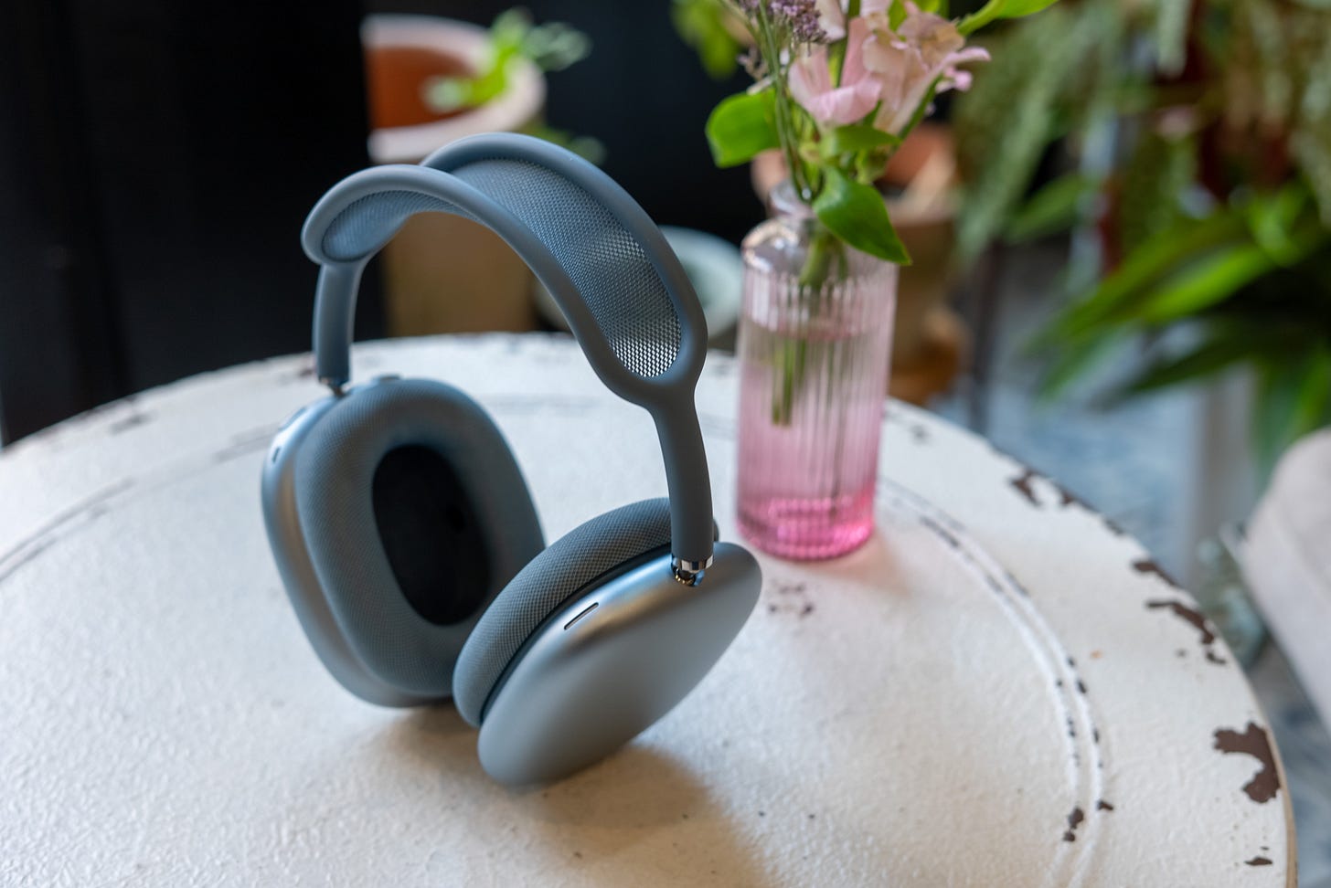 AirPods Max 2 review AirPods Max 2 review