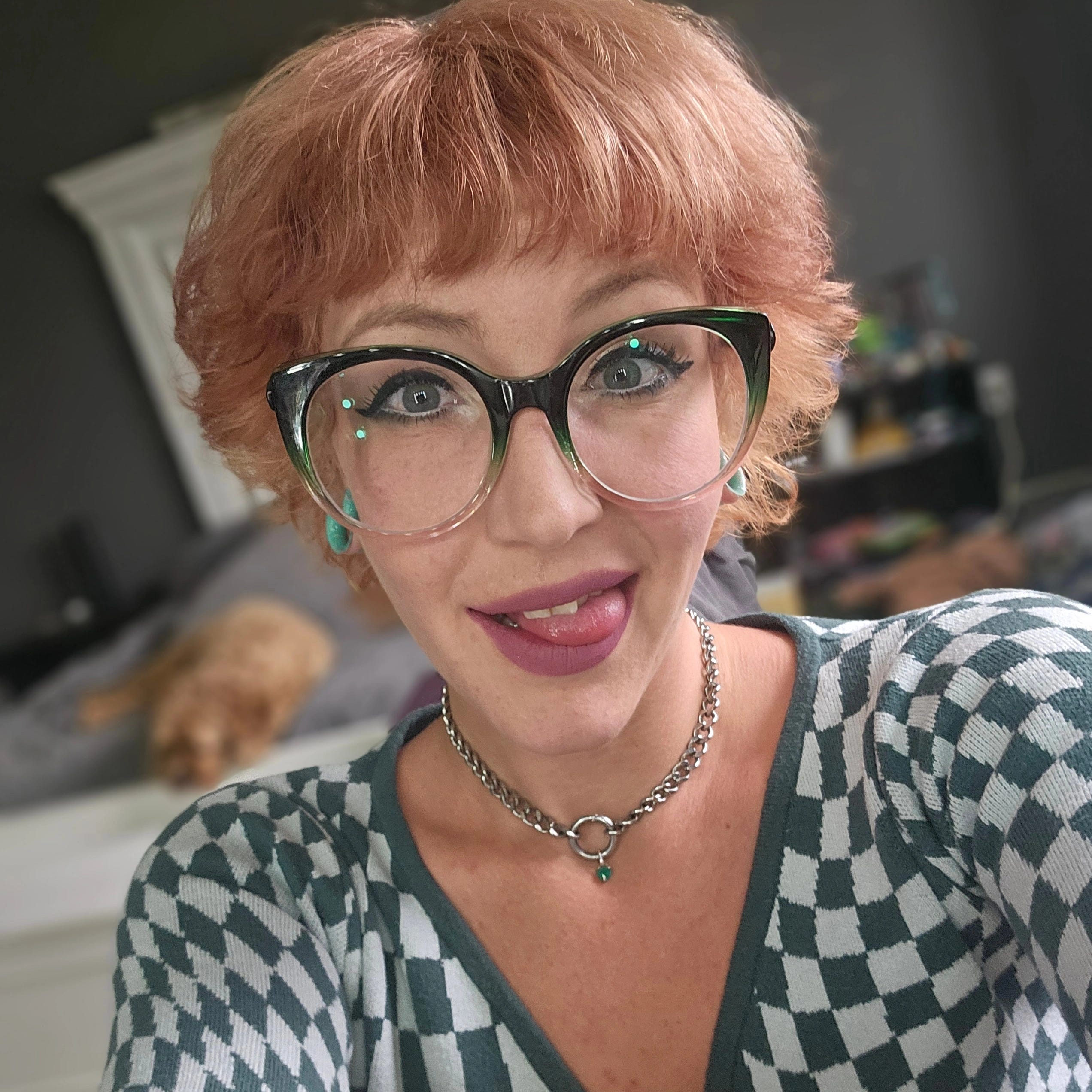 Kiki Eats & Speaks: Unfiltered