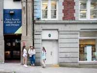 Canadian Art Schools See Growth in Applications and Enrollment From US