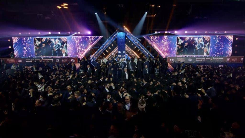May be an image of one or more people, people standing and indoor