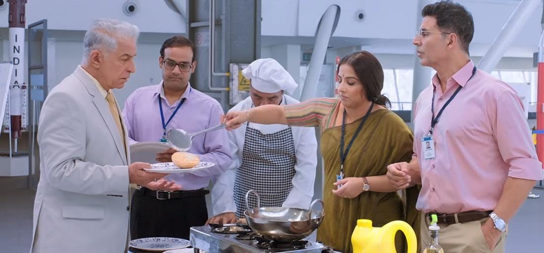 Mission Mangal Review: Poori Scene