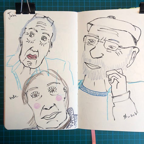 Photos de mon sketchbook où l’on voit les 16 portraits que j’ai réalisés lors de la session.