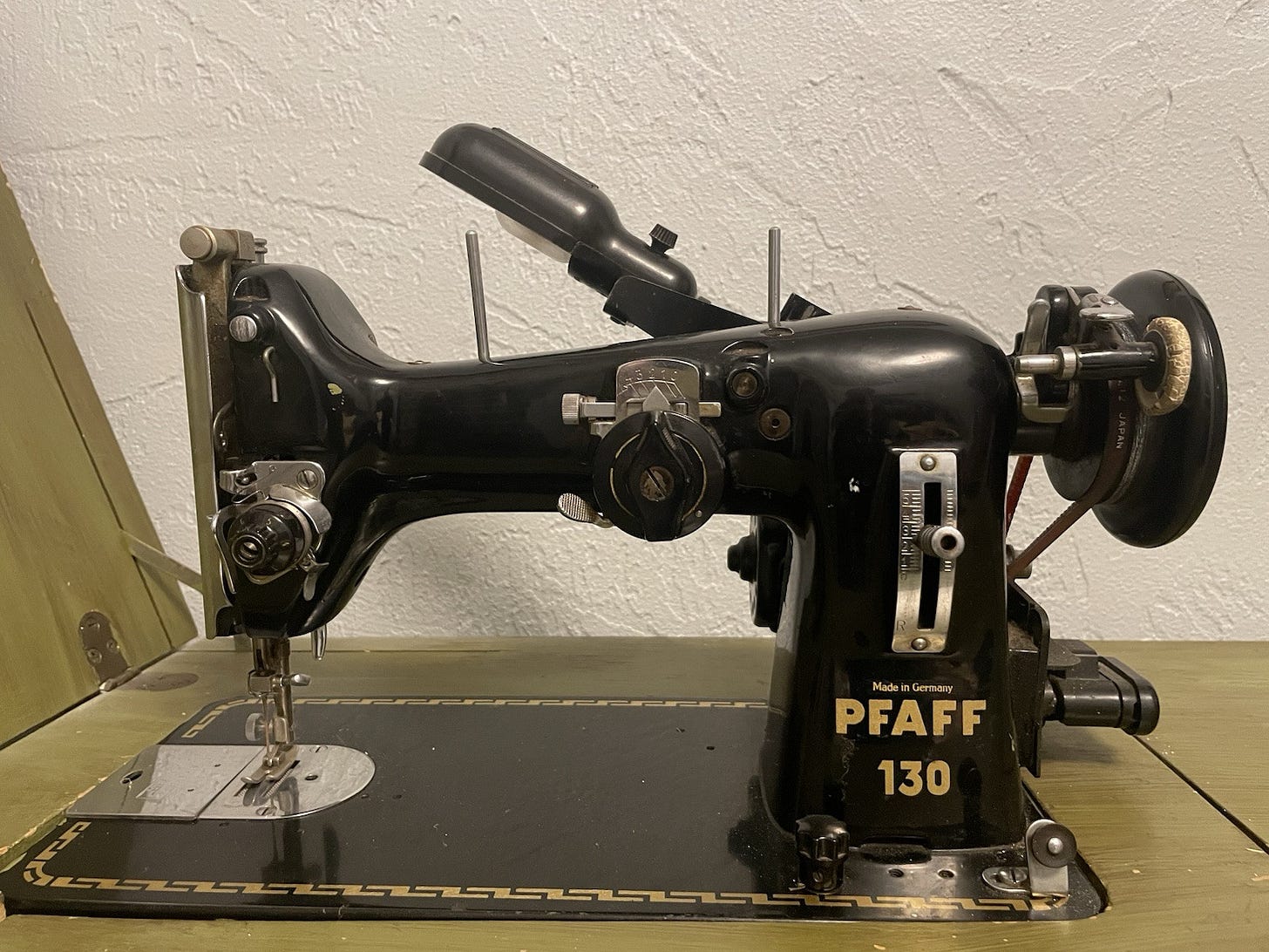 VINTAGE PFAFF 130 SEWING MACHINE | eBay VINTAGE PFAFF 130 SEWING MACHINE | eBay