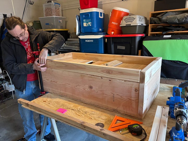 Framing the lid