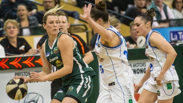 sara_blicavs sara_blicavs