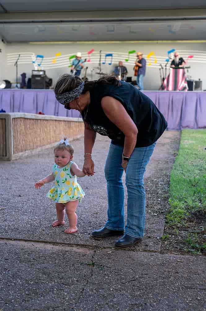 James Cook Band in Bud Daniel Park