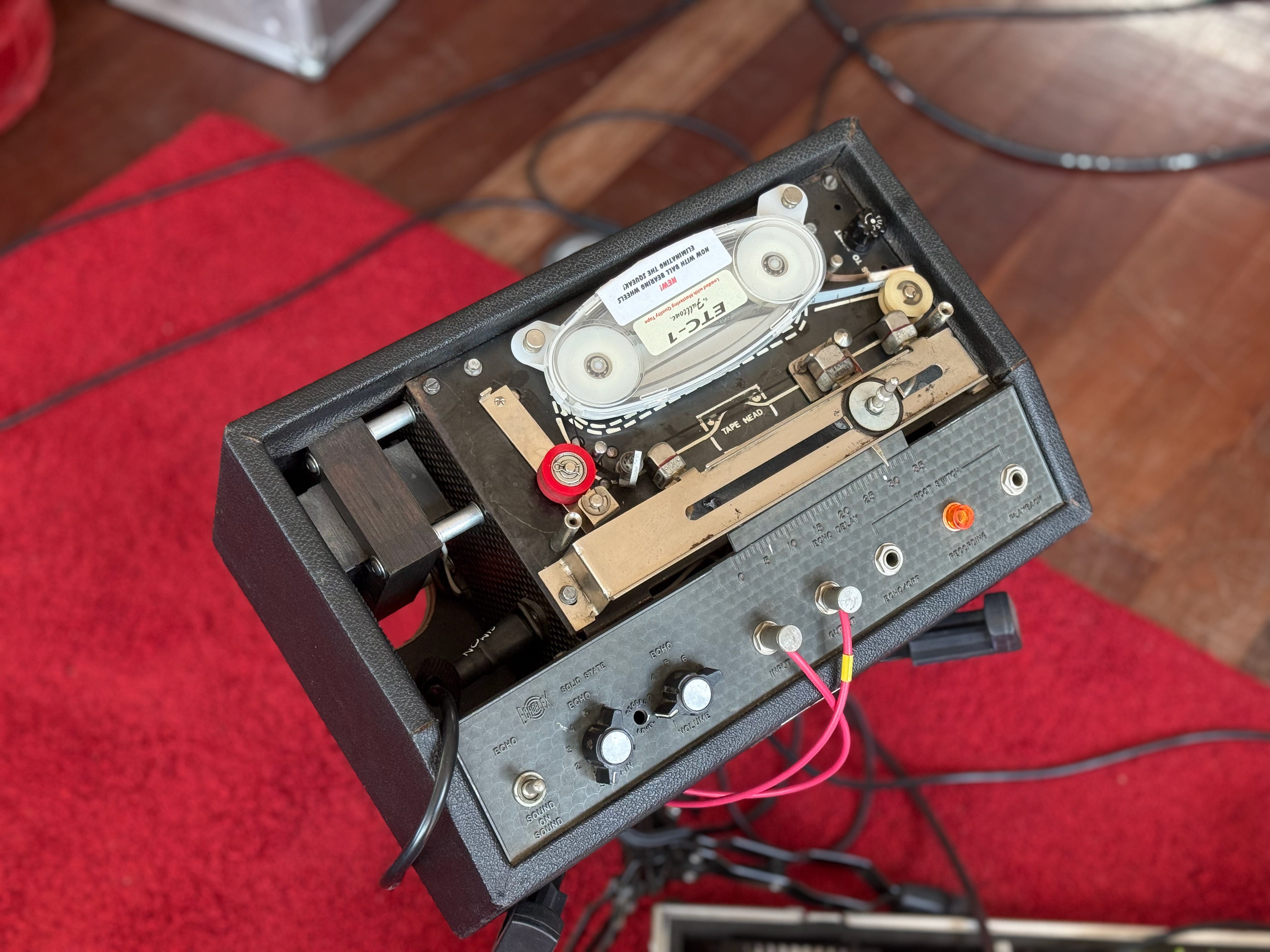 The Maestro Echoplex EP-3 - by Simon Campbell - VIBES
