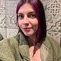 CharlotteReadsFantasy's avatar