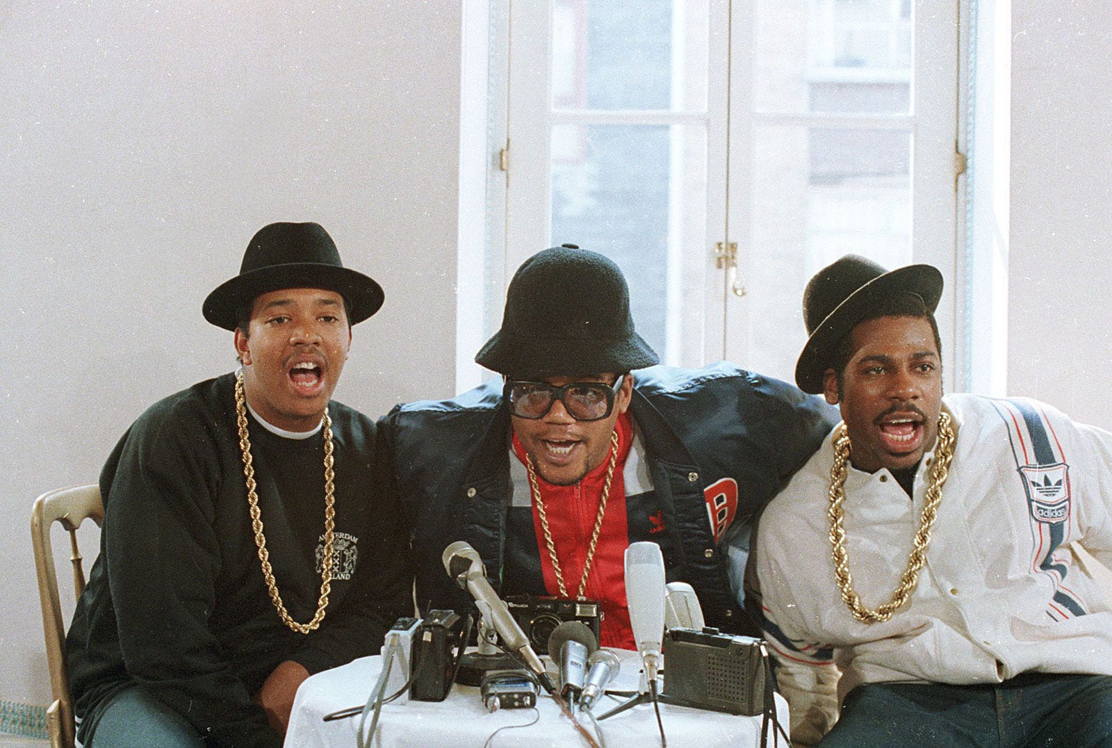 CASE STUDY/WHAT HAPPENED TO DEF JAM