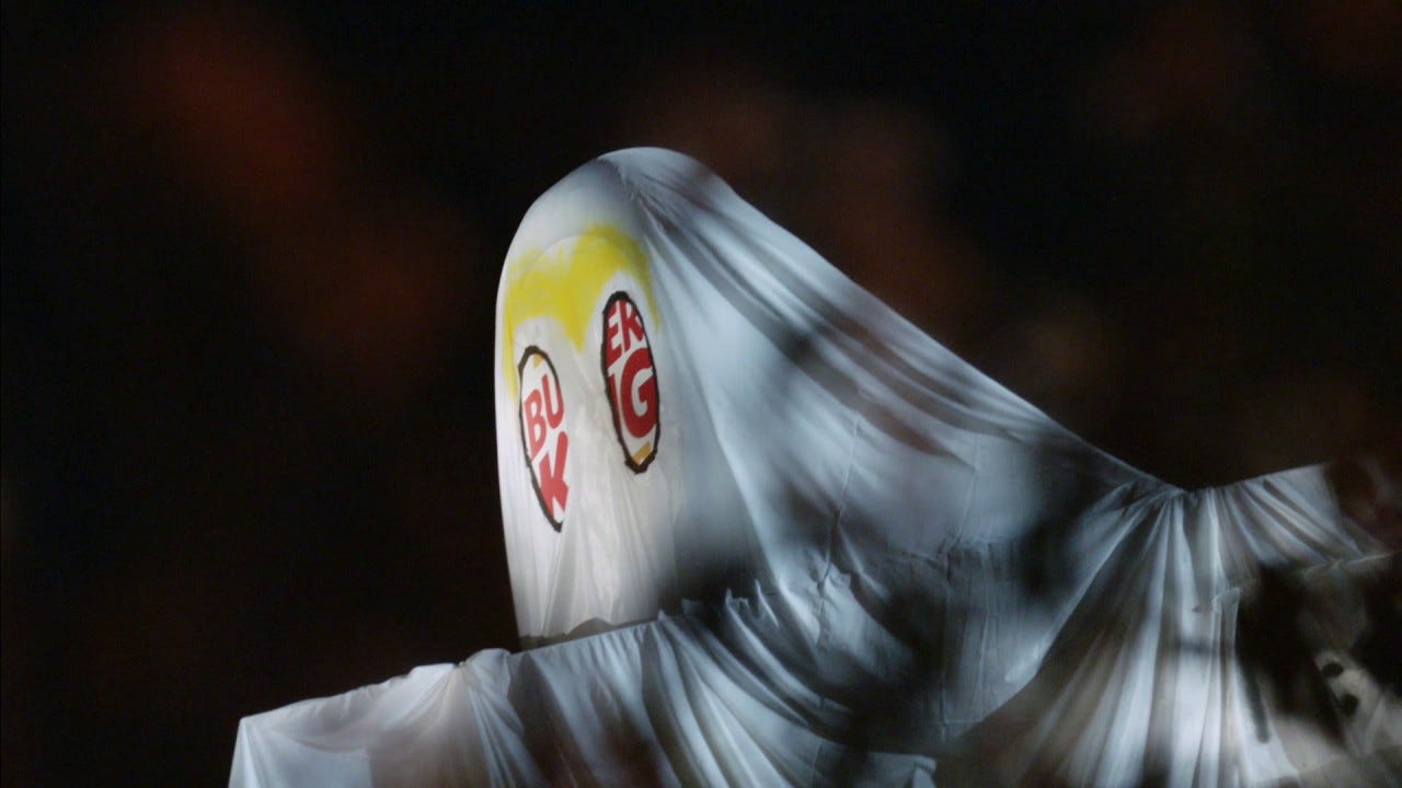 This Burger King Halloween Ad Makes Perfect Fun of McDonald's – Ateriet