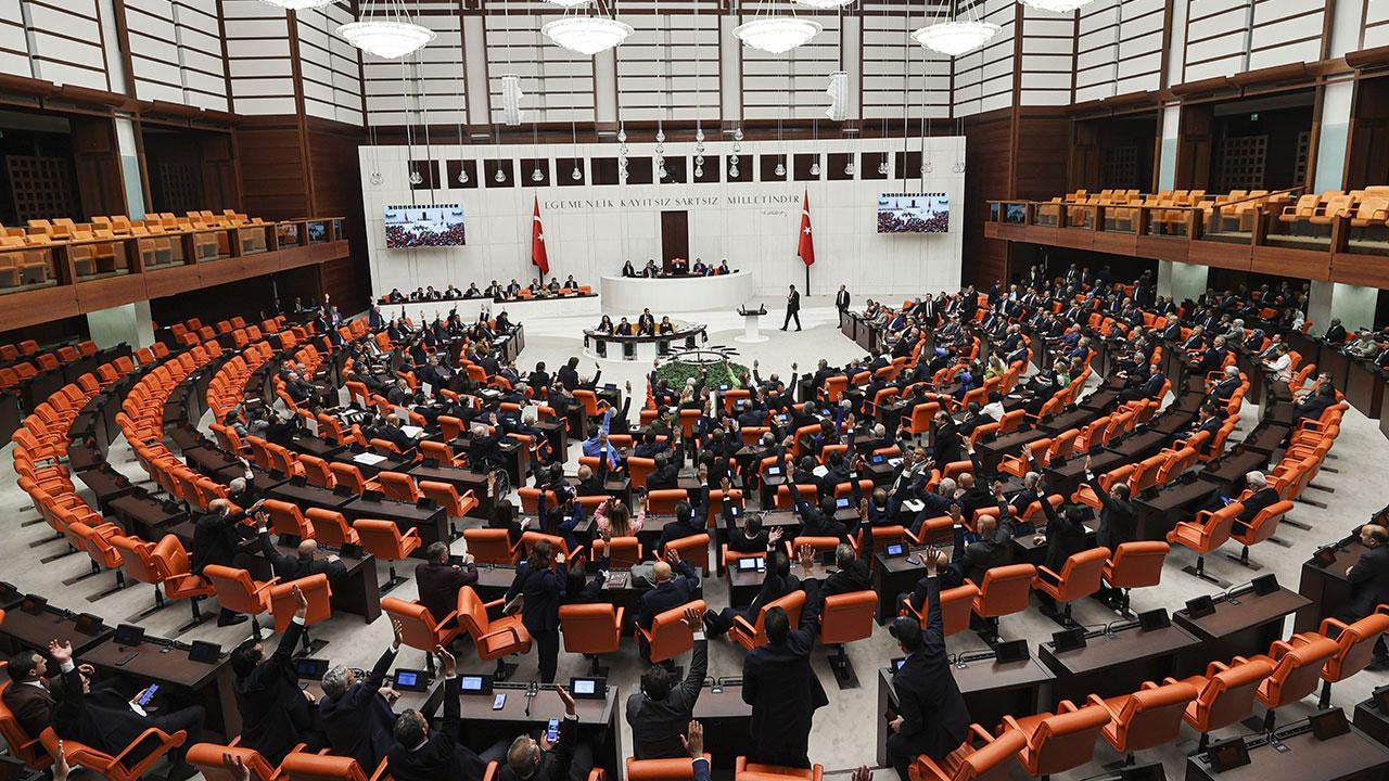 TÜRKİYE BÜYÜK MİLLET MECLİSİ TÜRKİYE BÜYÜK MİLLET MECLİSİ