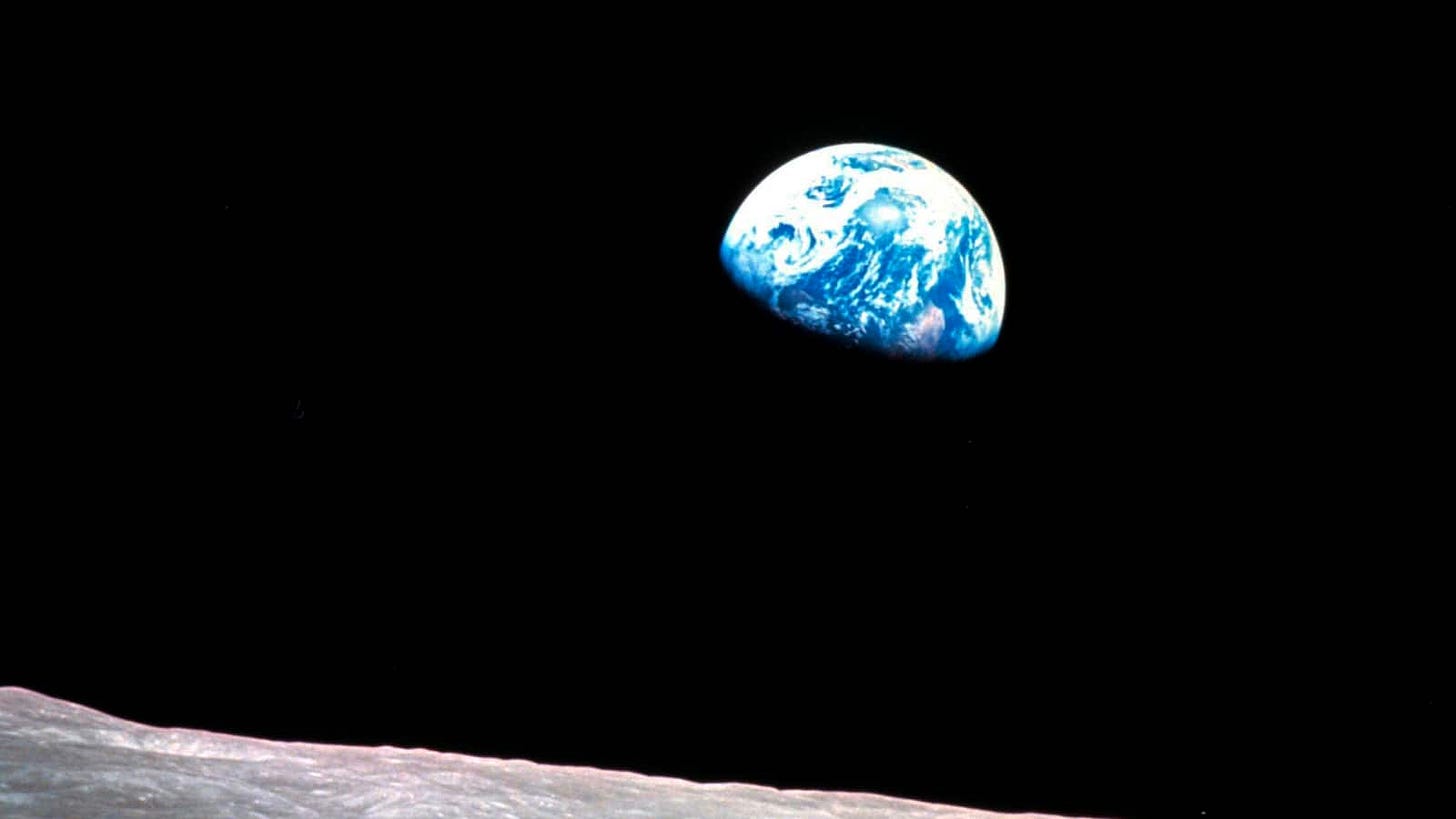 Earthrise: The stunning photo that changed how we see our planet - The Washington Post Earthrise: The stunning photo that changed how we see our planet - The Washington Post