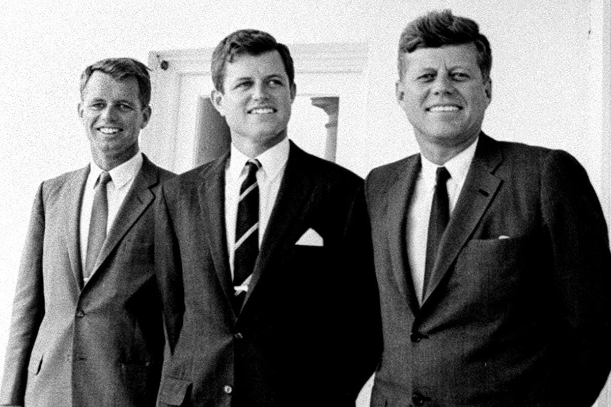 Review: John A. Farrell's revealing bio 'Ted Kennedy: A Life' - Los Angeles Times Review: John A. Farrell's revealing bio 'Ted Kennedy: A Life' - Los Angeles Times