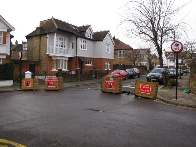 https://s0.geograph.org.uk/geophotos/06/73/81/6738166_912163a1.jpg https://s0.geograph.org.uk/geophotos/06/73/81/6738166_912163a1.jpg