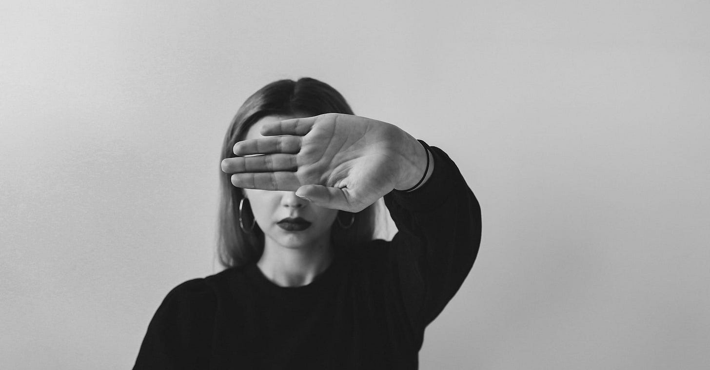 Comment ta façon de TE parler devient ton plus grand obstacle ?