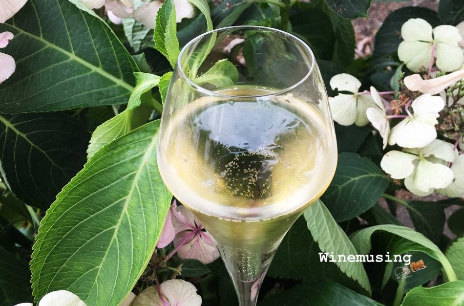 This image has an empty alt attribute; its file name is champagne-stock-wm-950x626.jpg