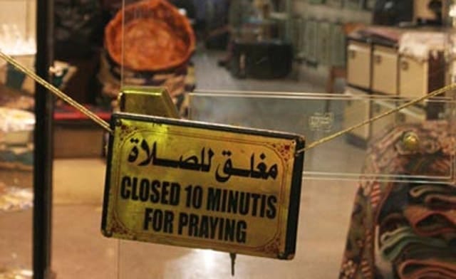 Closing stores at prayer times un-Islamic: Saudi scholar