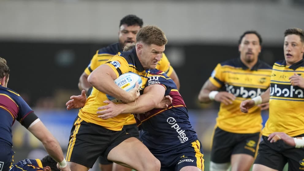 Hurricanes turn on the magic to overwhelm Highlanders - NZ Herald Hurricanes turn on the magic to overwhelm Highlanders - NZ Herald