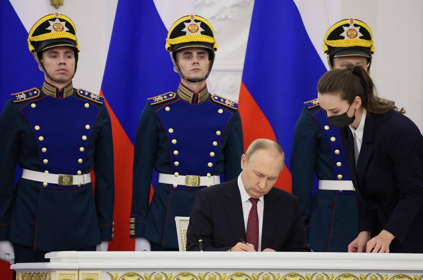 The Kremlin's suicidal march to imperialism - The Japan Times