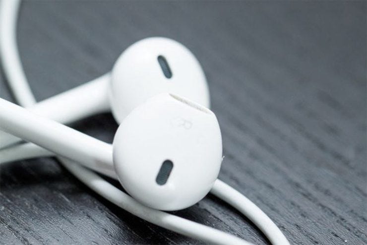 Earpods 700x467