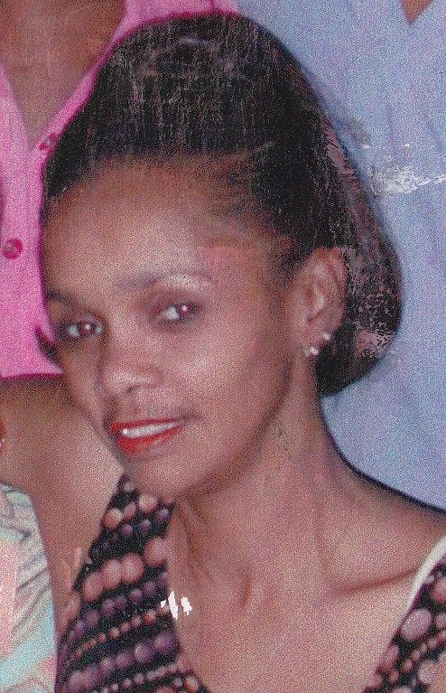 Carlita Yvette Gentry Lohmeier