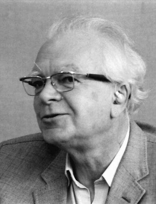 Peter Mitchell responsible for Chemiosmotic theory, transmembrane gradients