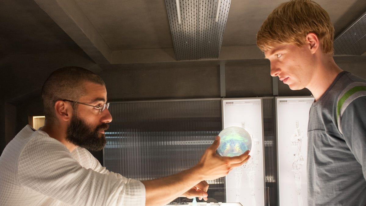 Ex Machina Review: Finally, an Artificial Intelligence Movie with Some Brains | Vanity Fair