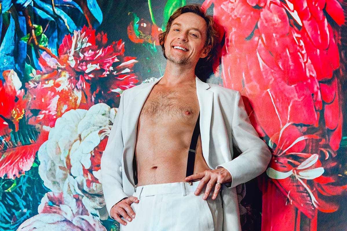 The Homosexual Tendencies of Darren Hayes - Metro Weekly