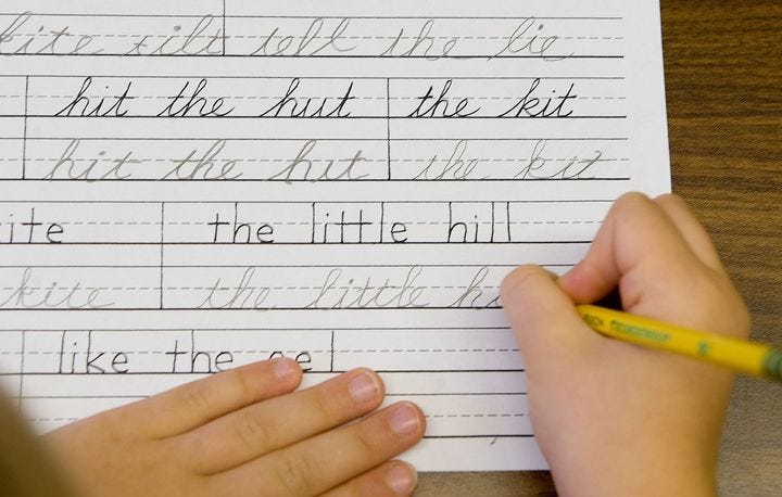 Schools Debate Cursive Handwriting Instruction Nationwide | HuffPost Latest  News Schools Debate Cursive Handwriting Instruction Nationwide | HuffPost Latest  News