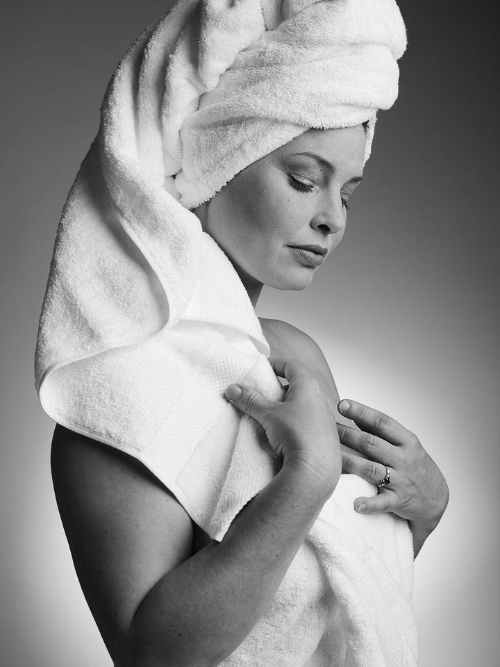 Experimenting with the ultimate, unobtrusive, Profoto travel lighting kit.