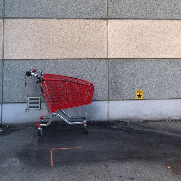 Oh, un carrello abbandonato!