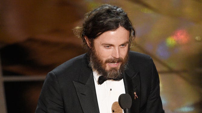 casey affleck oscar break from filming casey affleck oscar break from filming