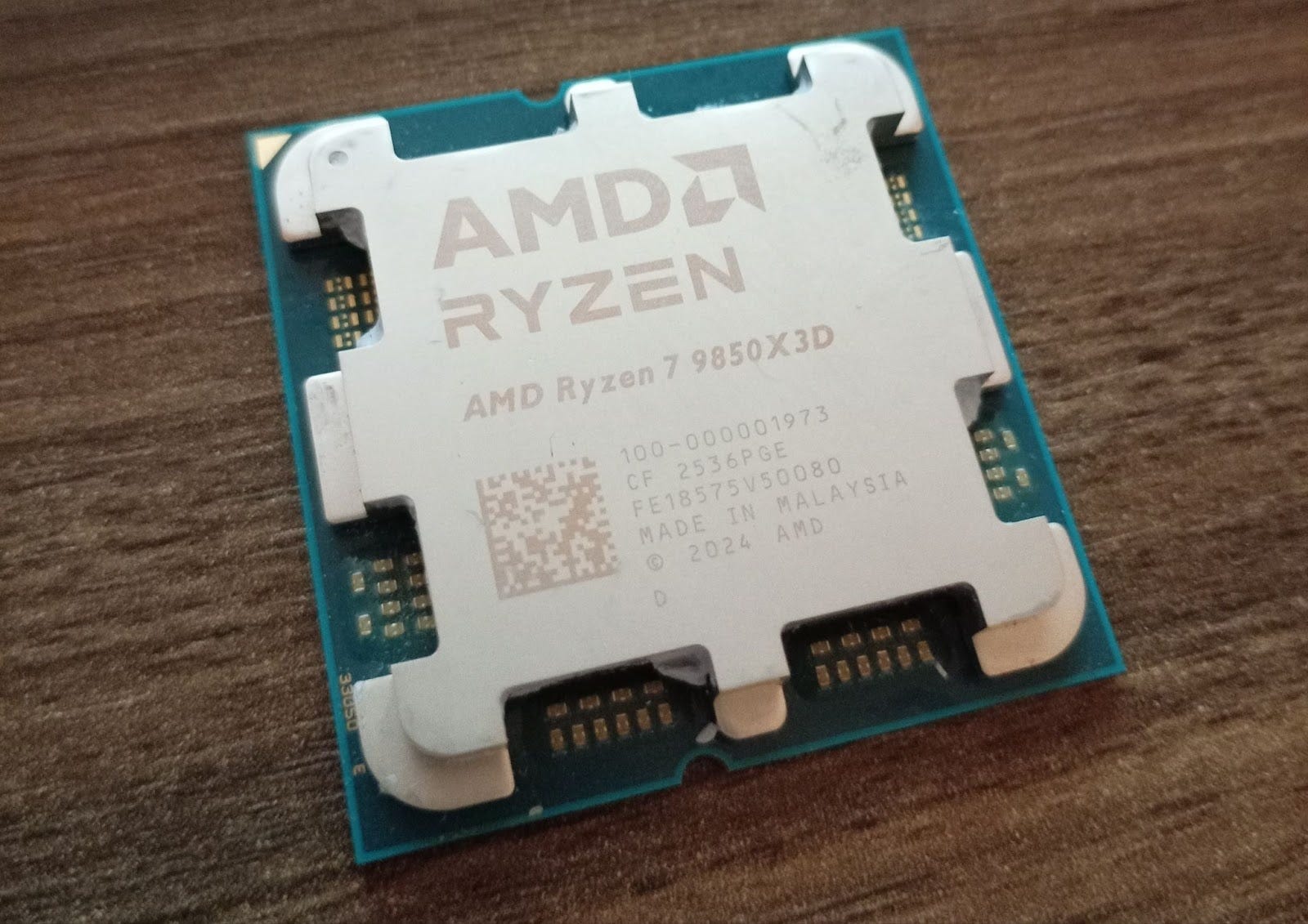 AMD's Ryzen 7 9850X3D: A Review - by Gavin Bonshor