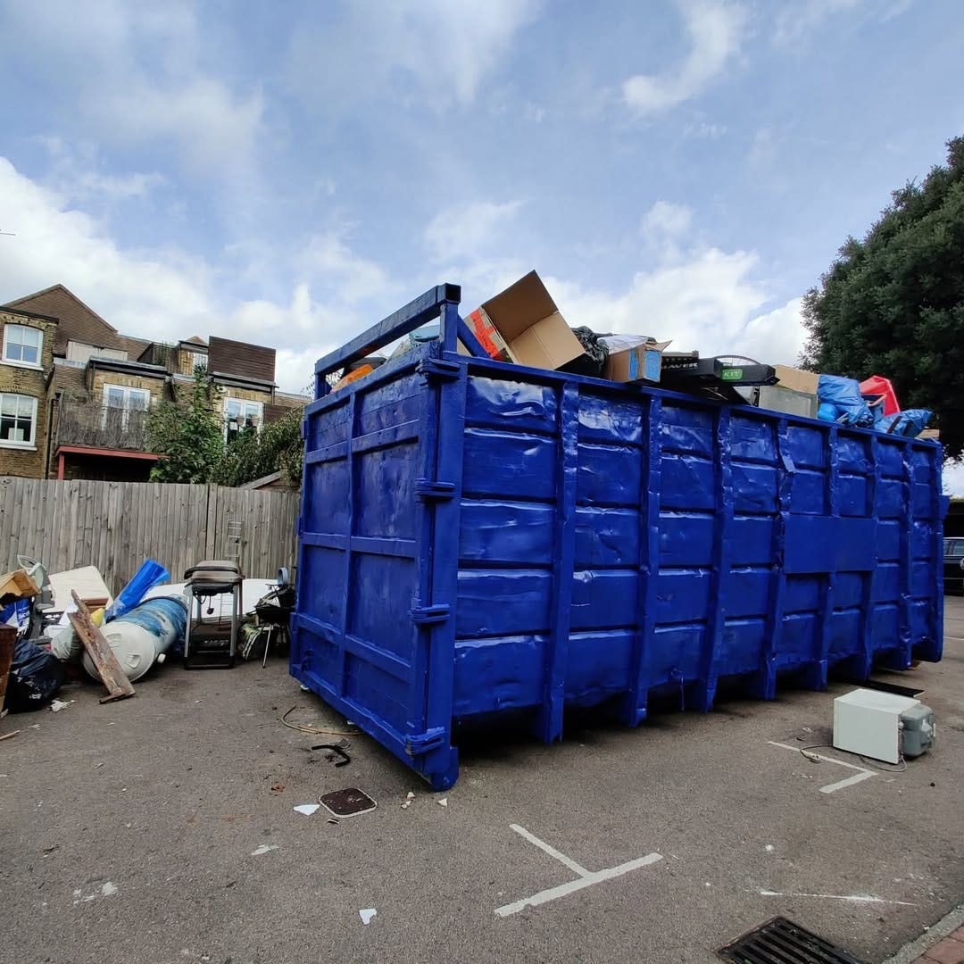 No photo description available.