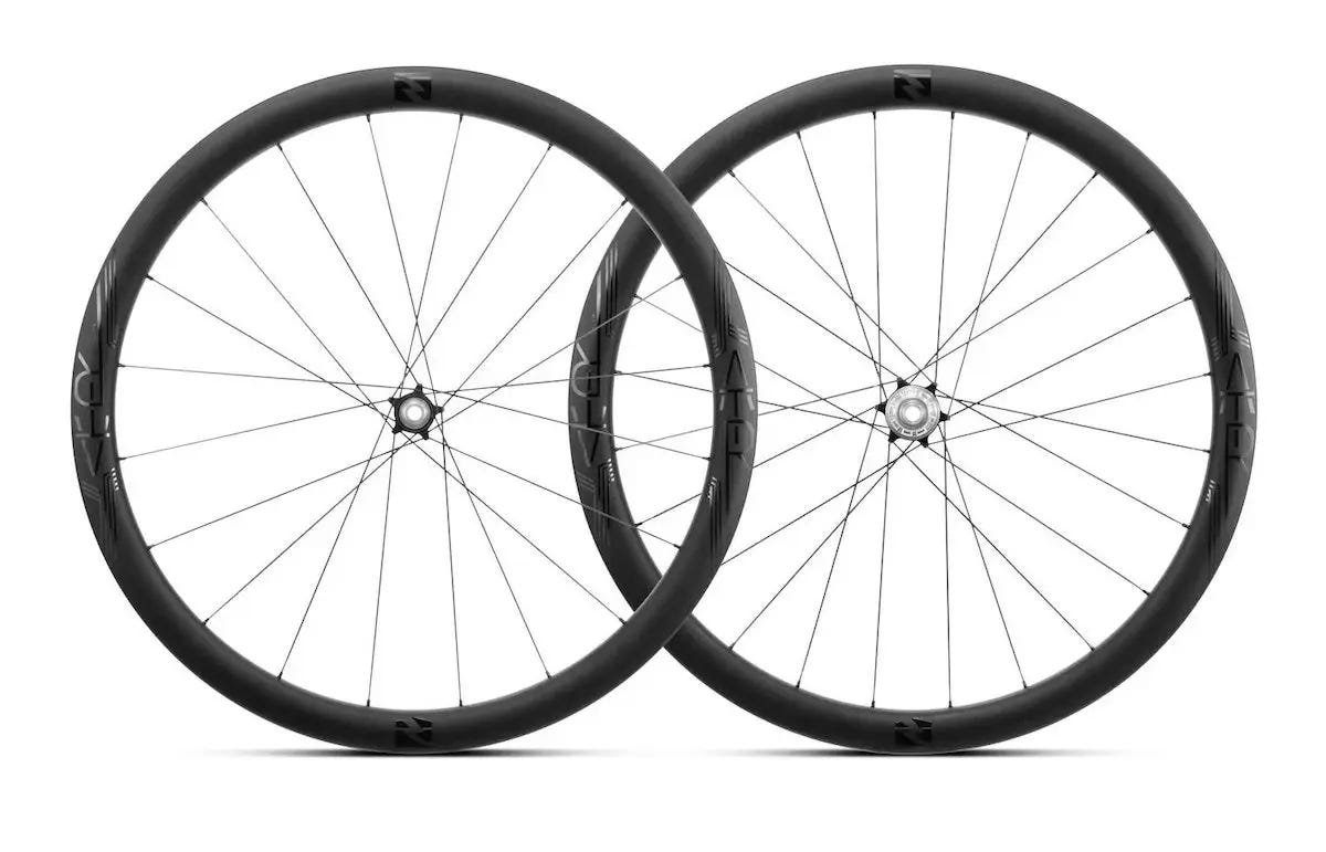 Nuove ruote gravel Reynolds: ATR e G Series. Hooked e hookless da ...