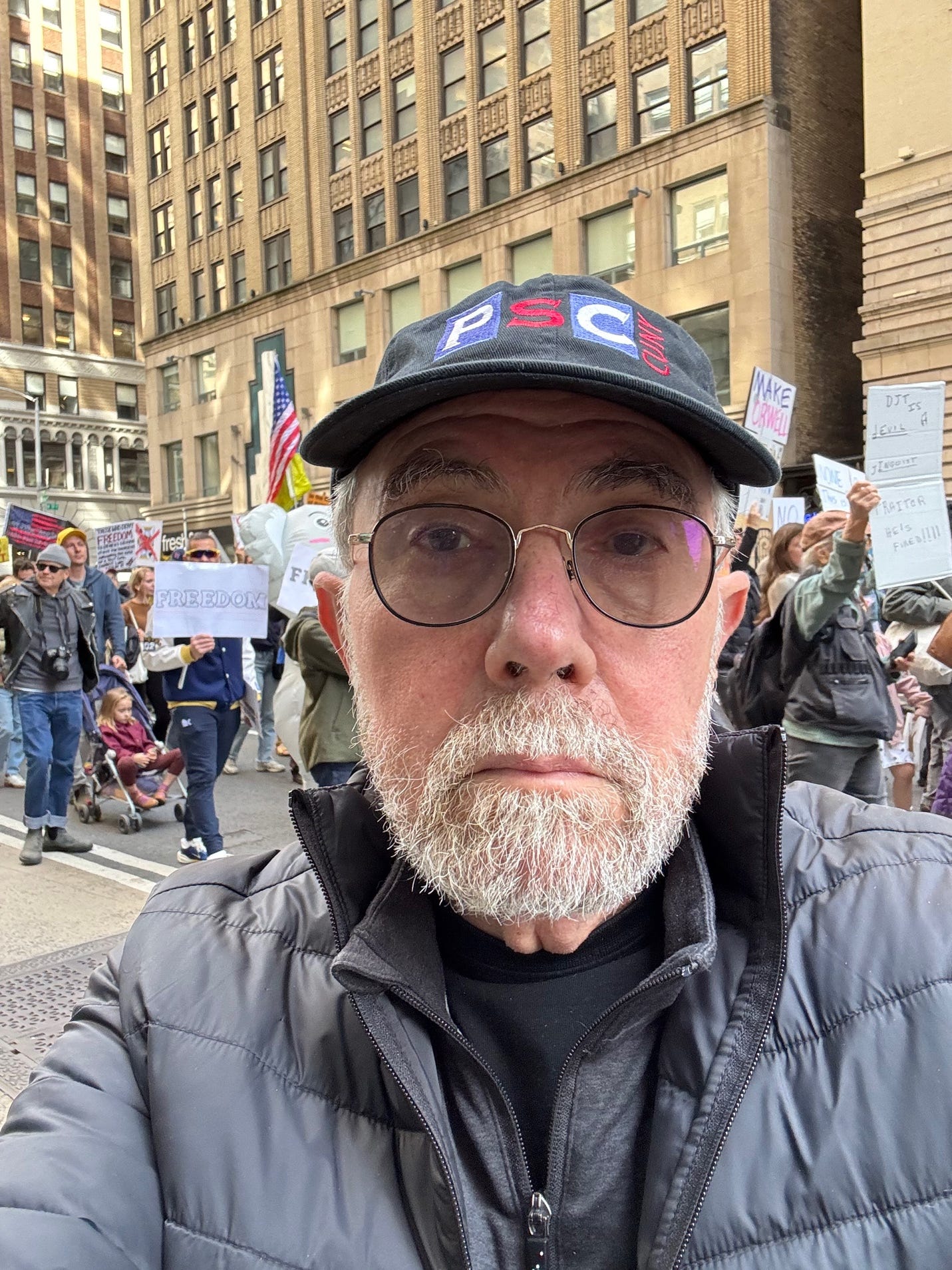 A person taking a selfie

AI-generated content may be incorrect.