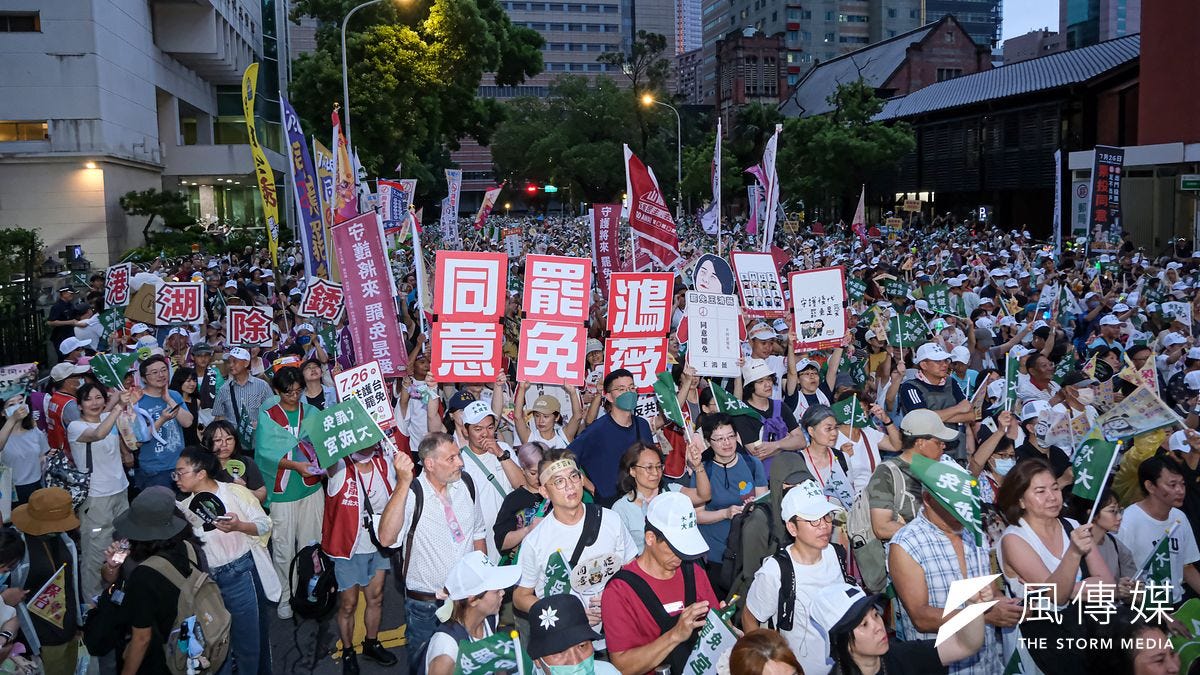 推动大罢免行动的罢免团体强调不听政党号令，在大罢免失败后还拥有多少政治能量？（资料照，刘伟宏摄）