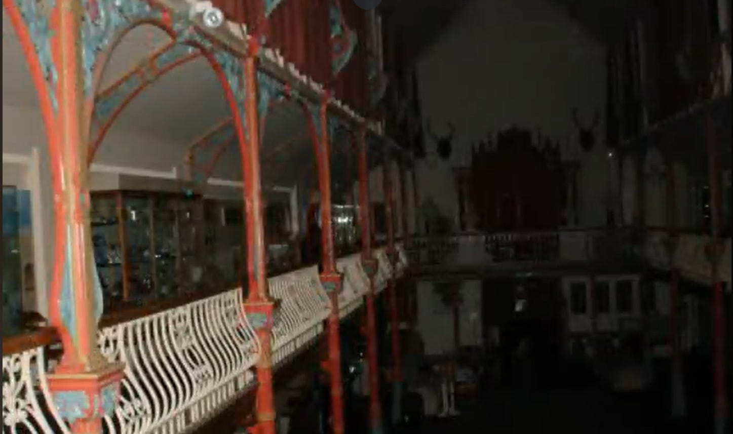 A screenshot of the scene from a 2010 ghost hunt