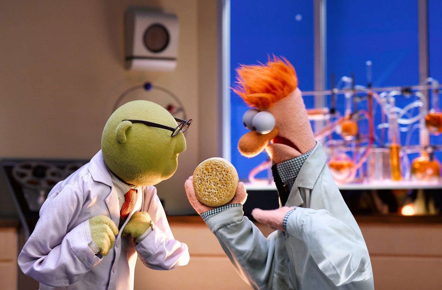 Image - Warburtons-Honeydew-and-Beaker.jpeg | Disney Wiki | Fandom ...