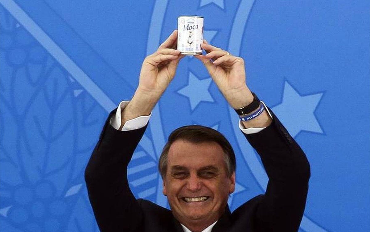 Bolsonaro paga R$ 15 mi em leite condensado com dinheiro público