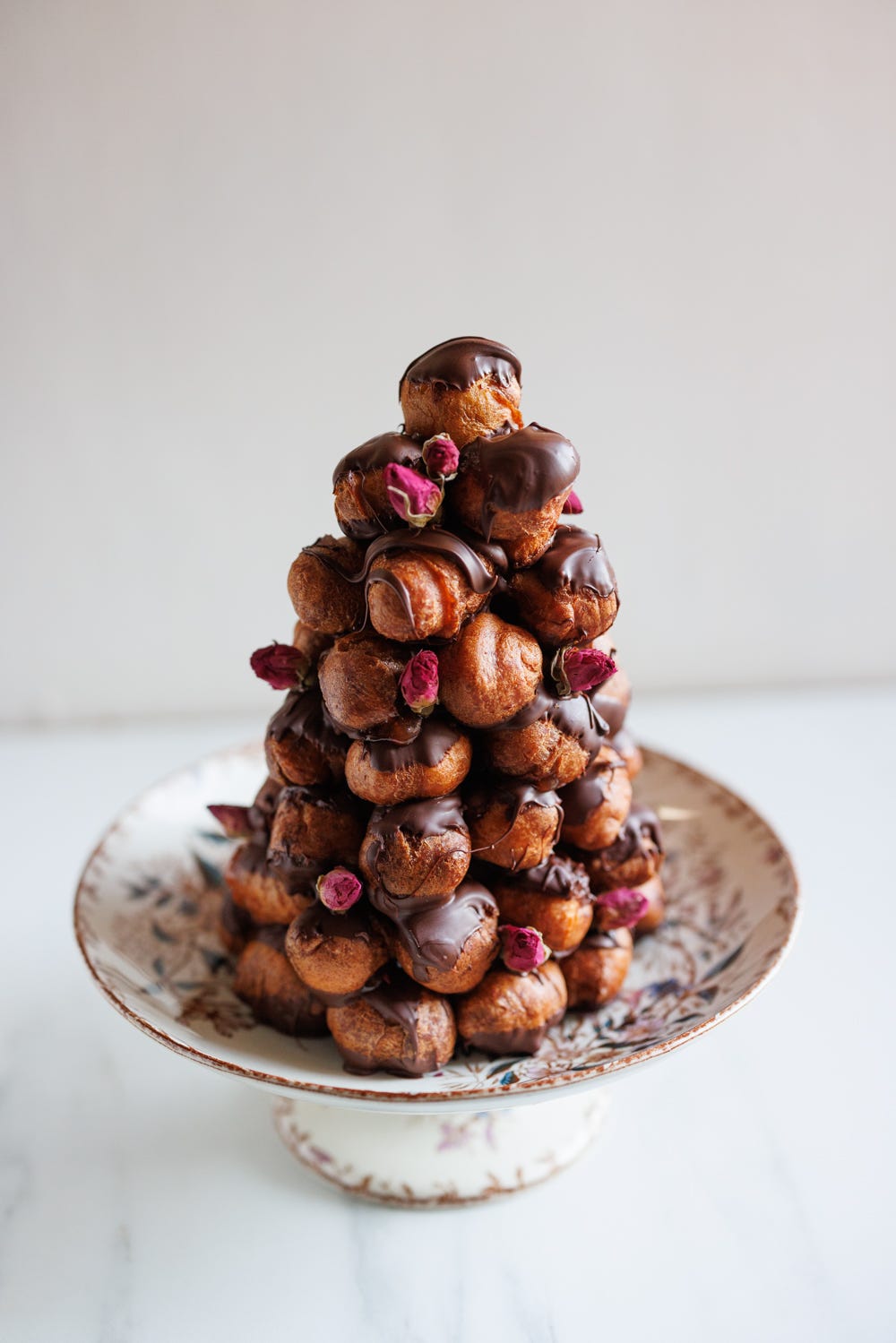 New Year's Eve + Chanukah Croquembouche! - by Zoë François