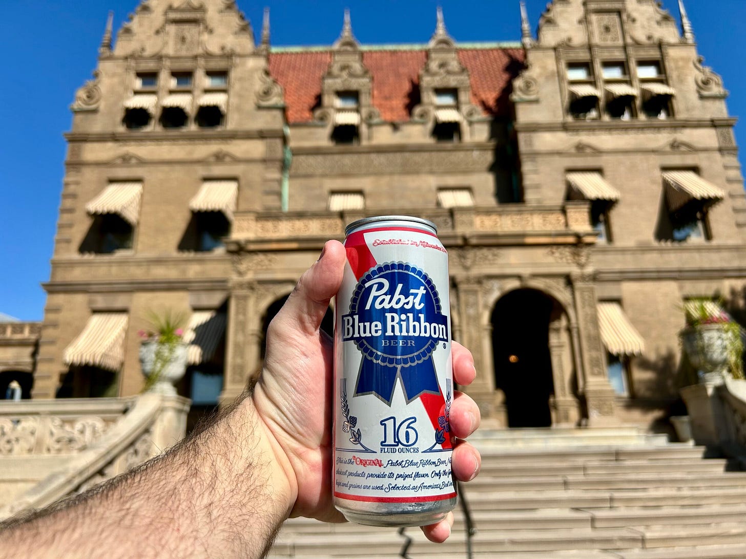 beer, mansion, can