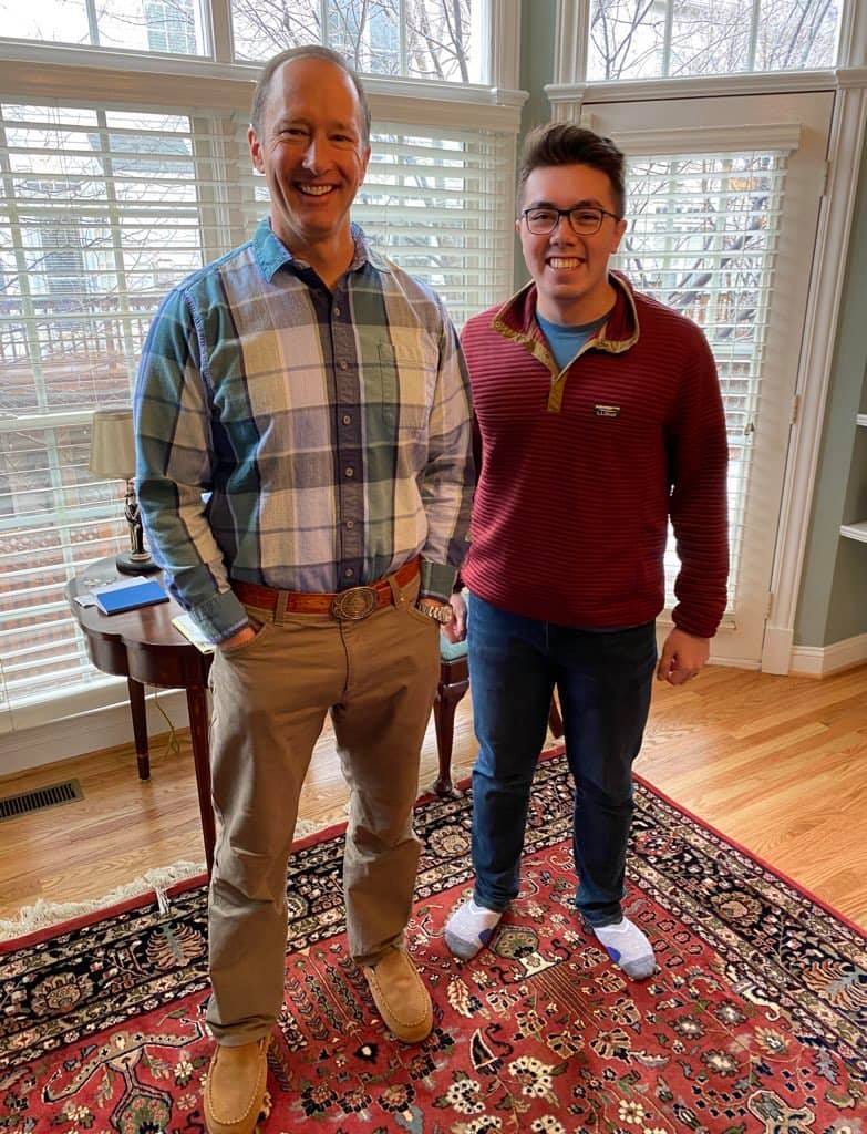 May be an image of 2 people, people standing and indoor May be an image of 2 people, people standing and indoor