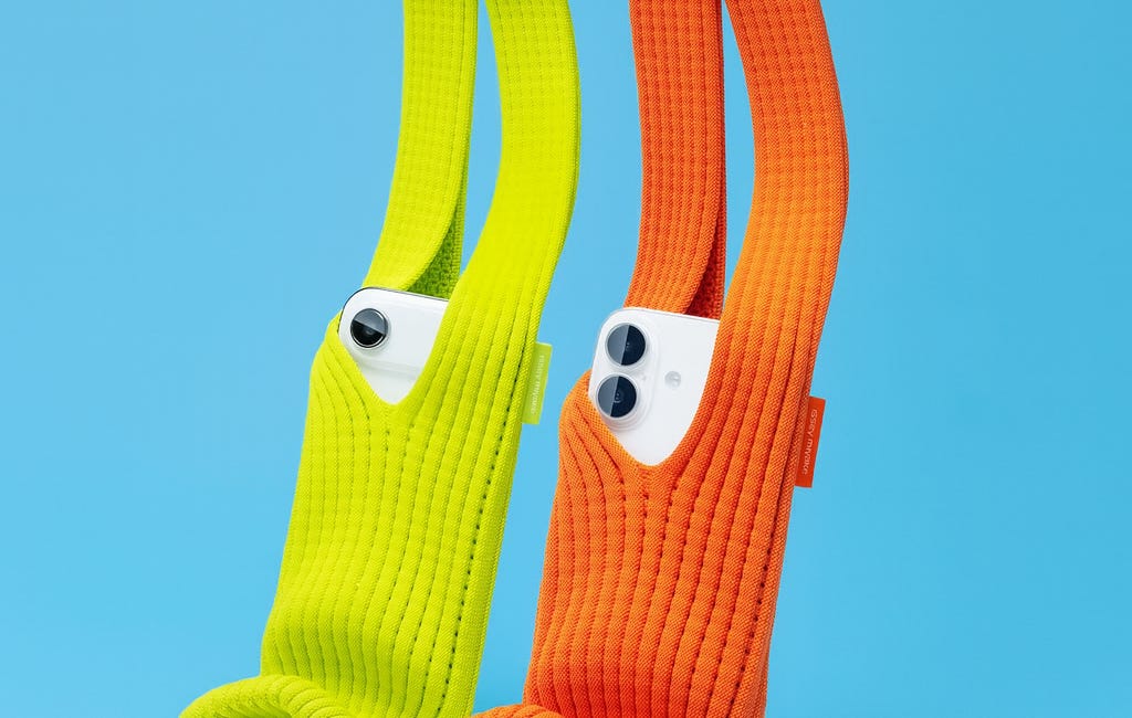 Apple Debuts the iPhone Pocket With ISSEY MIYAKE